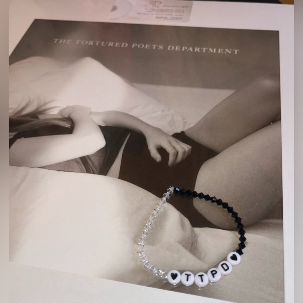 The Tortured Poets Department Vinyl - The Manuscript (+ free TTPD bracelet!)